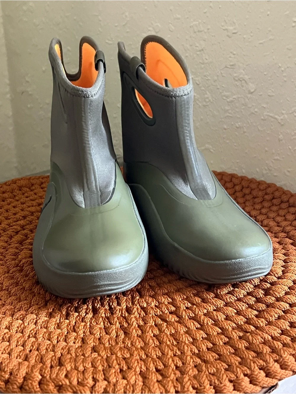 Jordan Lil Drip boots Medium Olive / Laser Orange / Black. Little kids 13 Pre-L